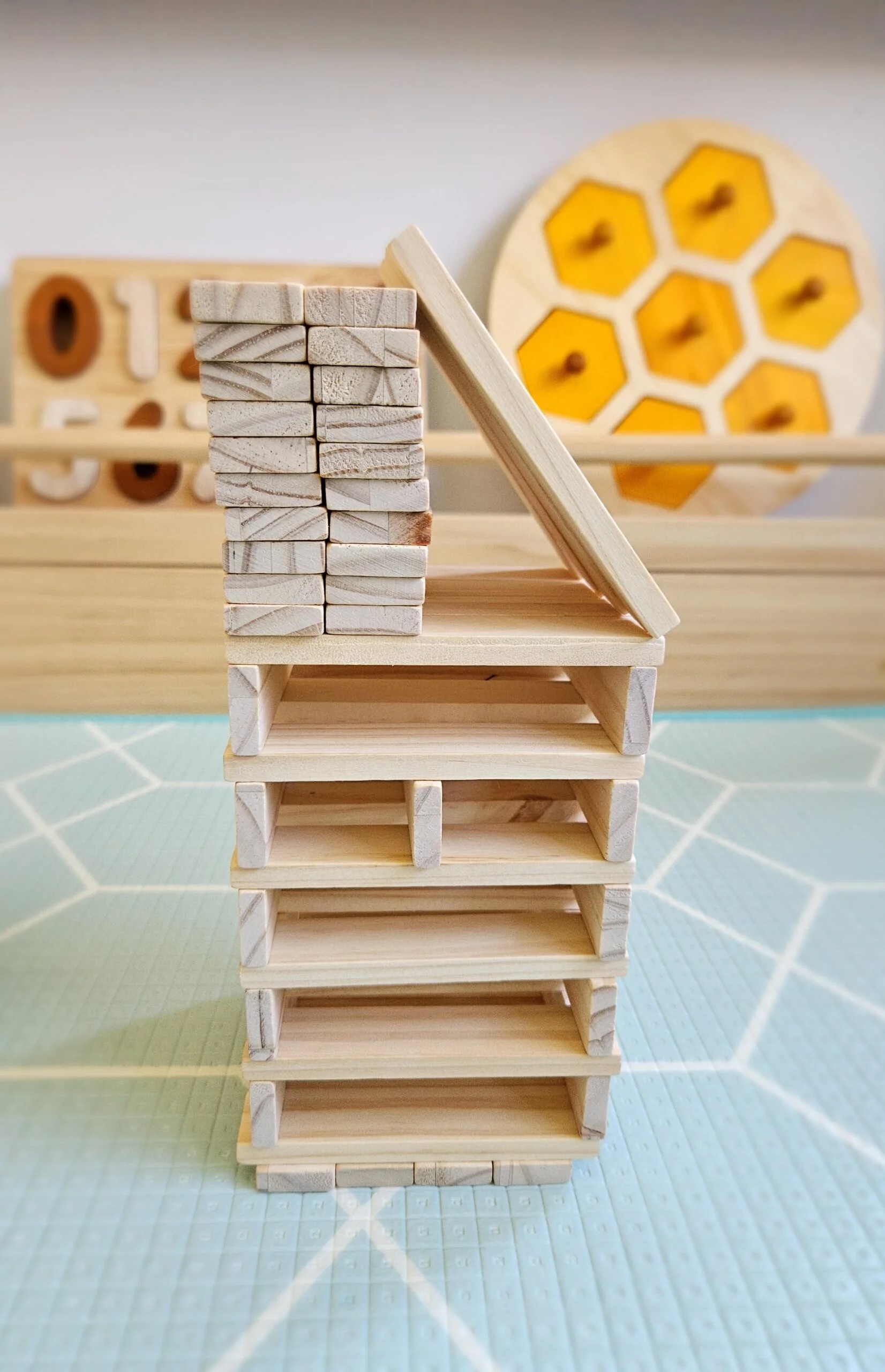 Natural Planks 200 Pieces - Image 3